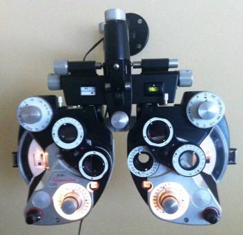 used marco phoropter rt300